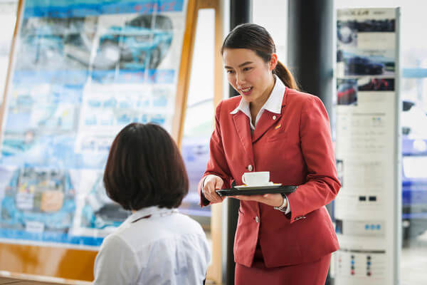 ourjobs-staff02_pc