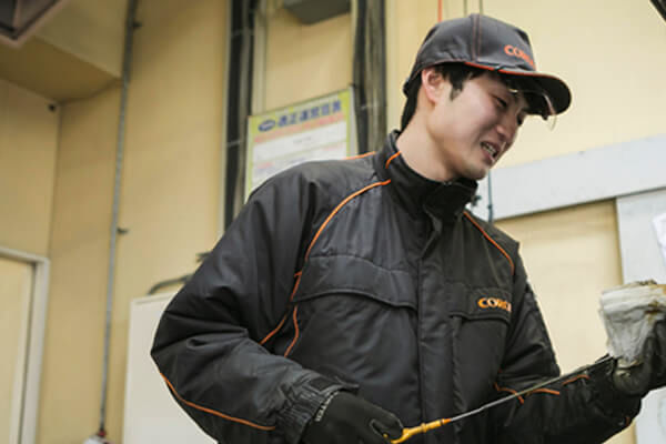 ourjobs-staff03_pc