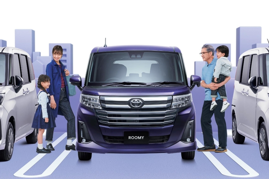 【モデル入り素材】駐車場イメージ カスタムG-T