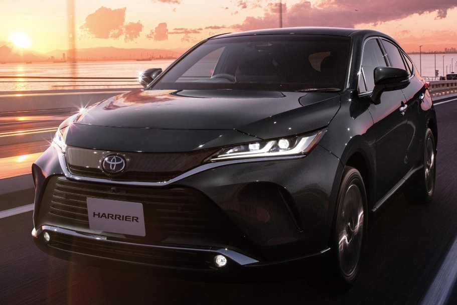 Z“Leather Package”（ハイブリッド・E-Four）