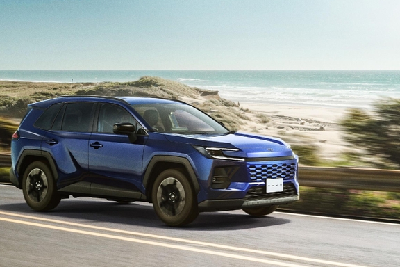 Z（ハイブリッド）