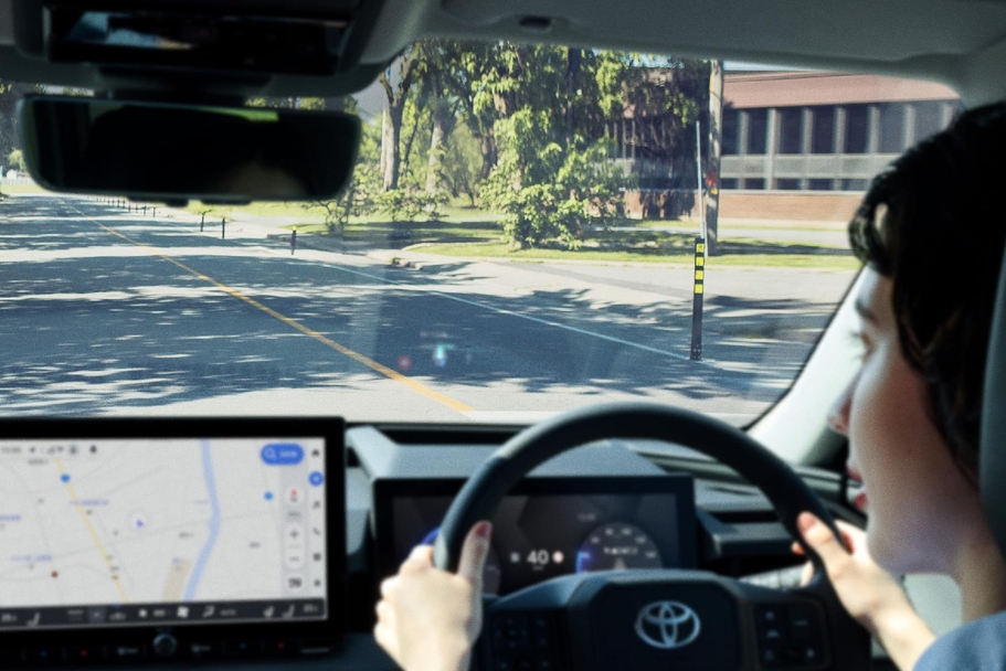 【モデル入り素材】気づくをサポート　イメージ