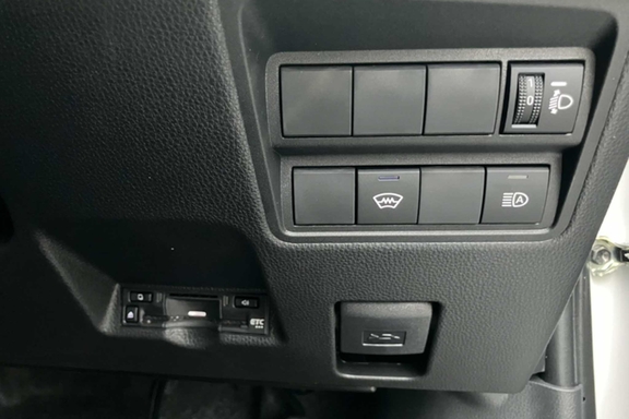 toyotashare_yaris4238-8