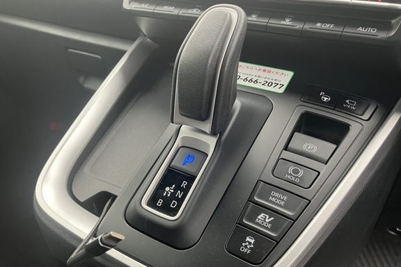toyotashare_voxy_2810 (7)