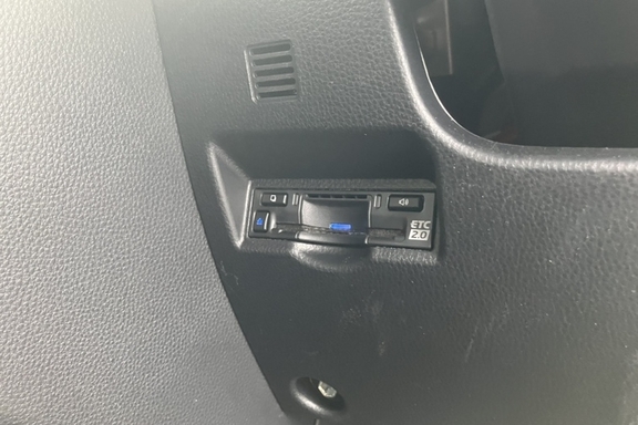 toyotashare_voxy_2810 (6)